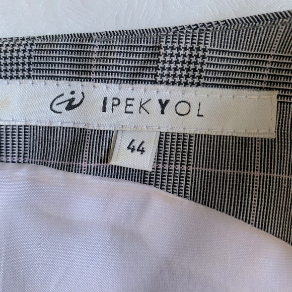 45% wool blend Light gray plaid straight style dress just at knee Eu44 US 12 - Picture 10 of 16